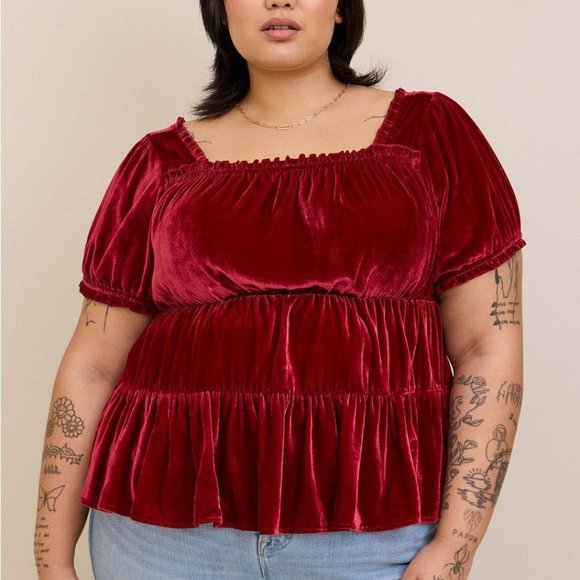 NWT Torrid Size 0X Red Babydoll Velvet Tiered Top - Picture 1 of 4